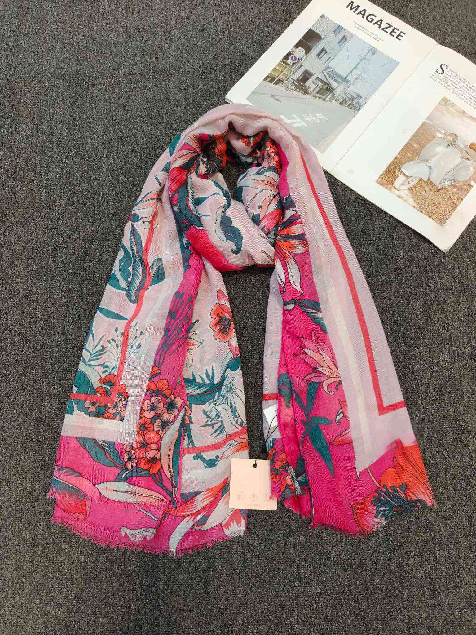 European and American style It - Beach Towel Large ulasan dan harga